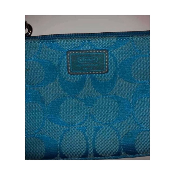 Blue Coach  Small Wrislet - Picture 3 of 4